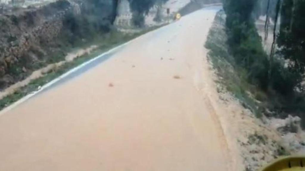 Vía inundada en Terres de l'Ebre