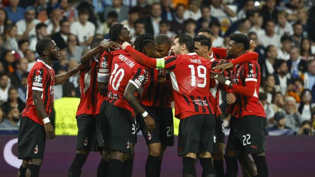 El Milan festeja el gol de Reijnders contra el Madrid