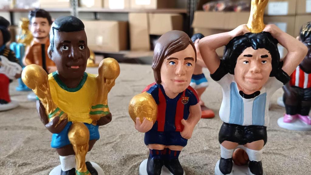 Los 'caganers' de Pelé, Maradona y Cruyff