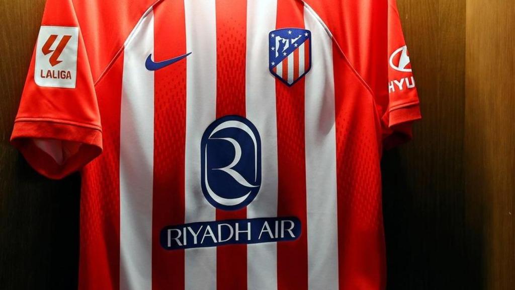 Riyadh Air, el patrocinador del Atlético de Madrid en la parte frontal de la camiseta