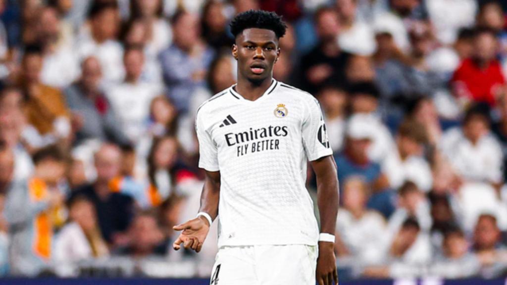 Aurélien Tchouameni, durante el partido del Real Madrid contra el AC Milan