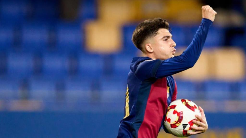 Unai Hernández festeja el gol anotado contra la Real Sociedad