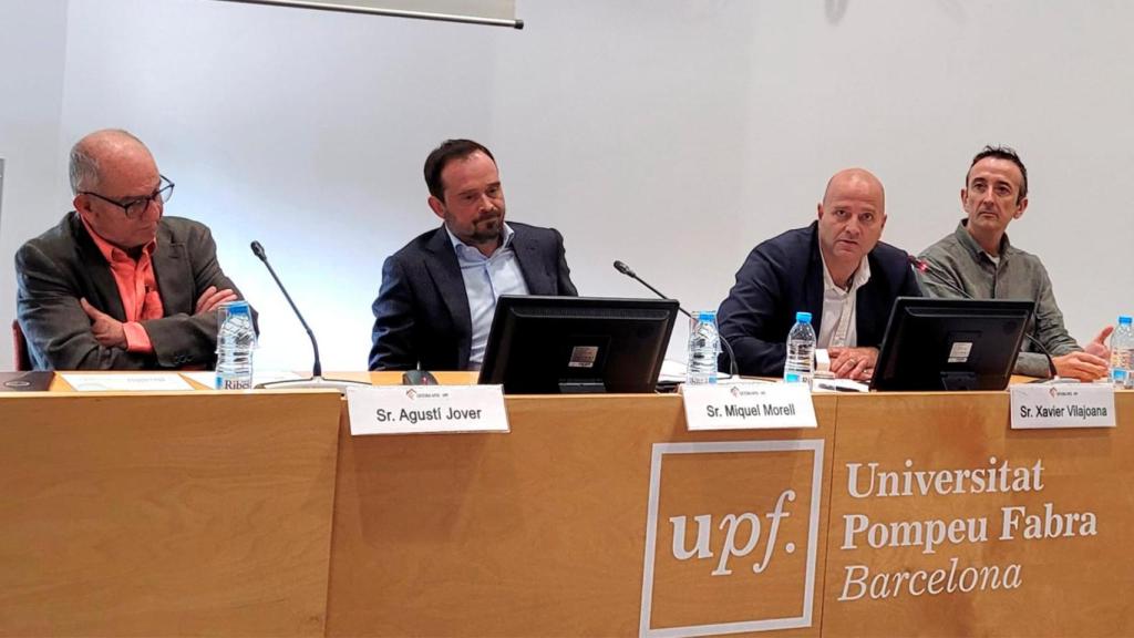 Agustí Jover, Miquel Morell, Xavier Vilajoana (APCE) y Josep Maria Raya, durante la presentación del estudio