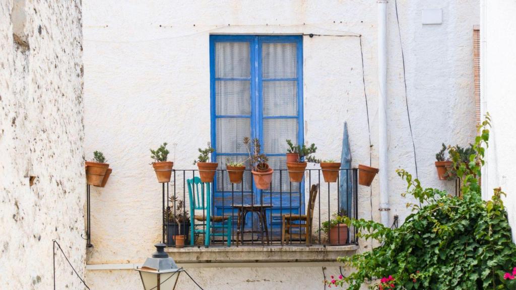 Balcón de una casa de Cadaqués