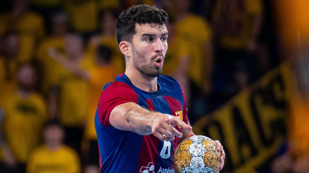 Pol Valera, jugador del Barça de balonmano, en un partido de la temporada 2023-24