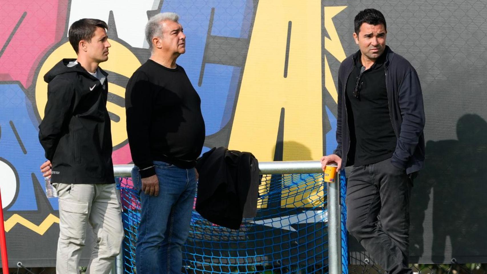 Joan Laporta, Deco y Bojan, en un entrenamiento del Barça