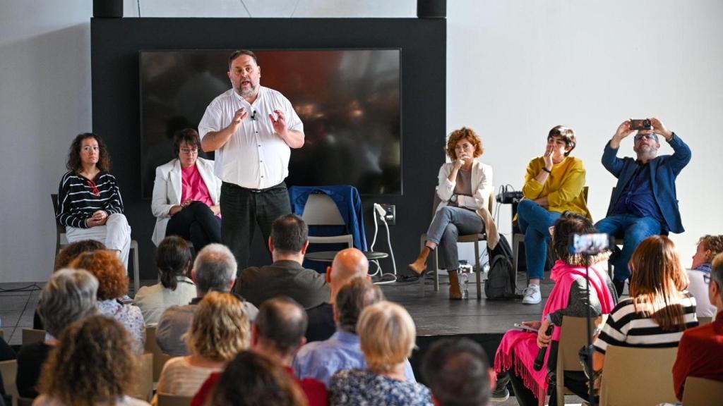 Encuentro de Militància Decidim, con Oriol Junqueras y Elisenda Alamany, en su campaña por el control de ERC