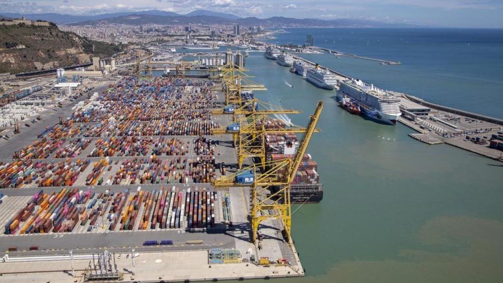 Imagen del muelle de contenedores del Puerto de Barcelona