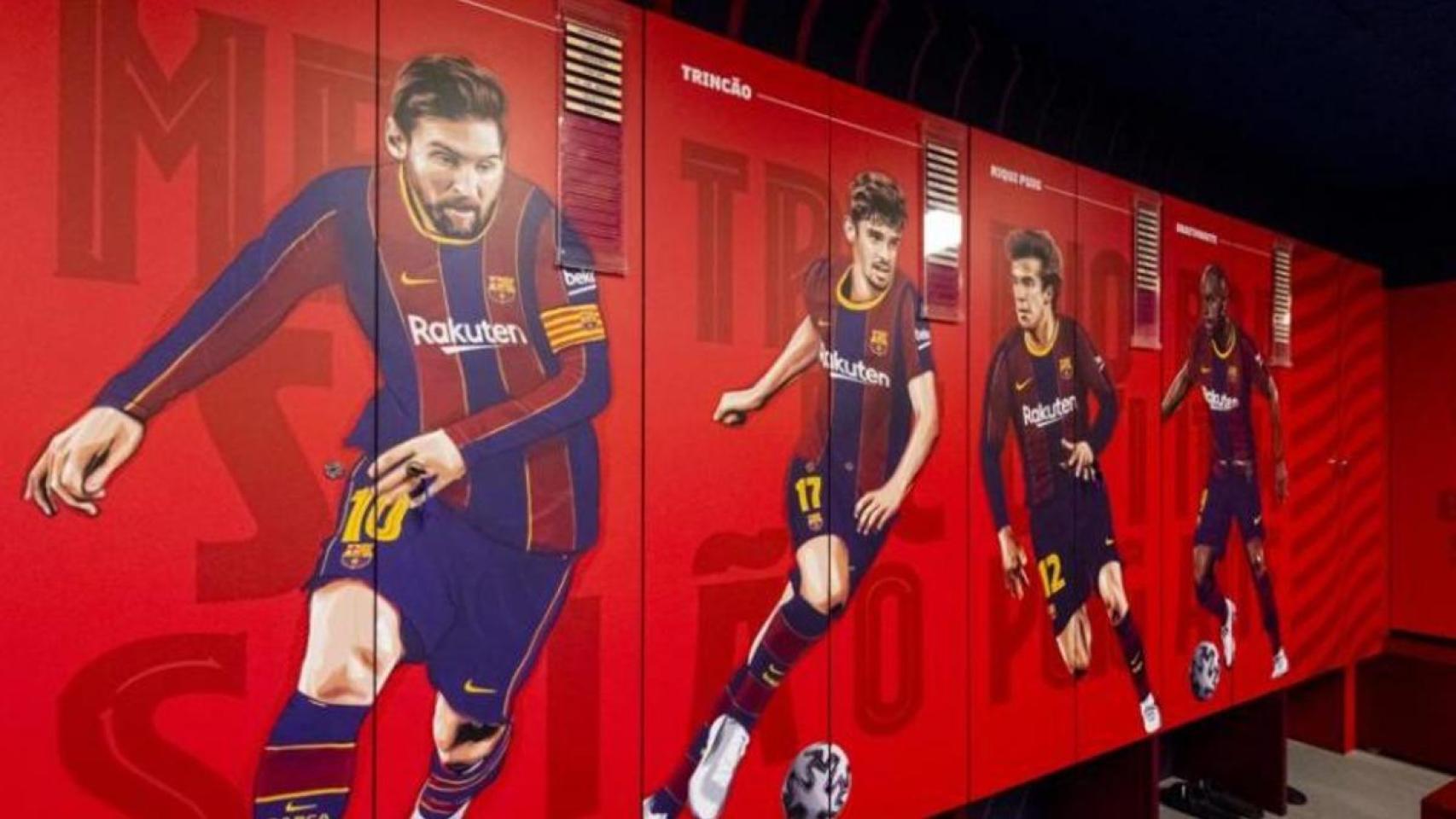 El diseño de las taquillas en el vestuario del antiguo Camp Nou