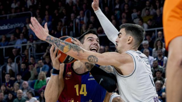 Willy intenta superar a su marca en el partido del Barça de basket contra el Paris Basketball