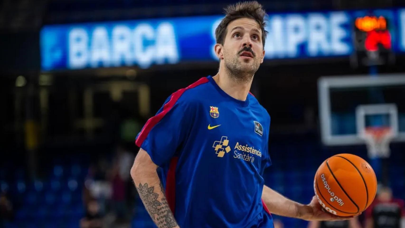 Nicolás Laprovittola, jugador del Barça de basket, en un entrenamiento