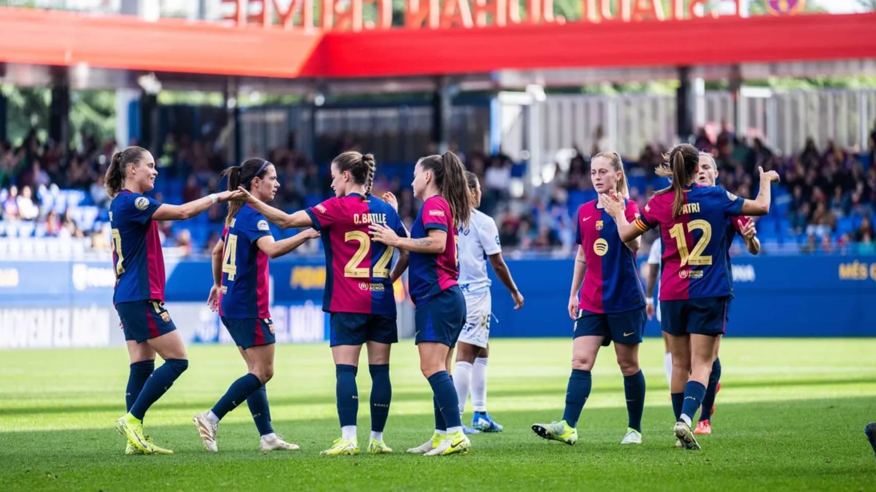 El Barça Femenino celebra la goleada contra el Tenerife en la Liga F