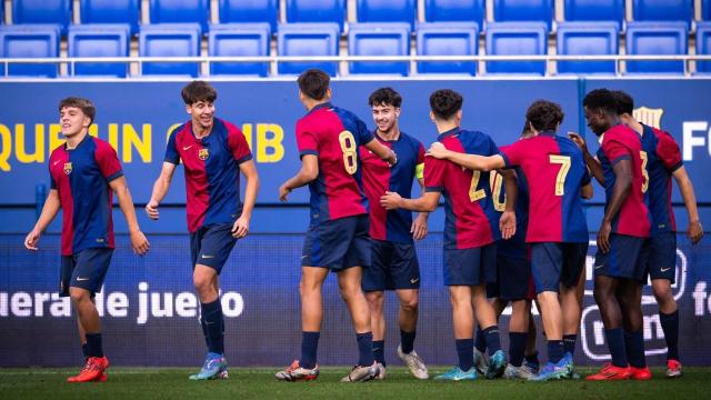 El Juvenil A del Barça celebra la victoria contra el Brest en la Youth League