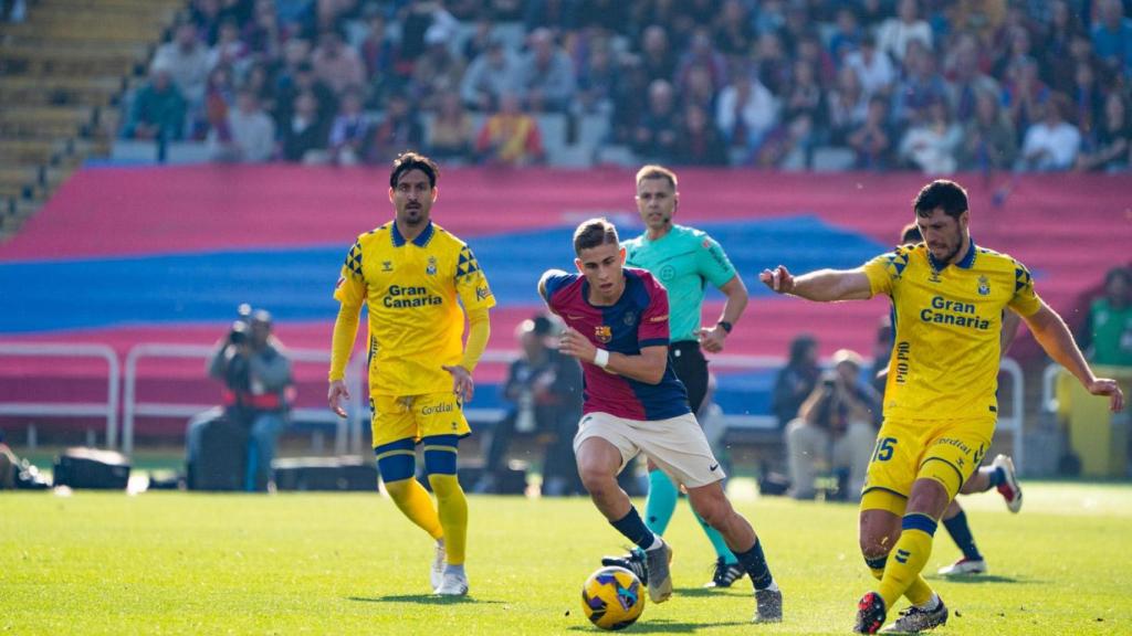 Fermín Lopez durante el partido de Liga contra la UD Las Palmas, con la equipación del 125 aniversario del Barça