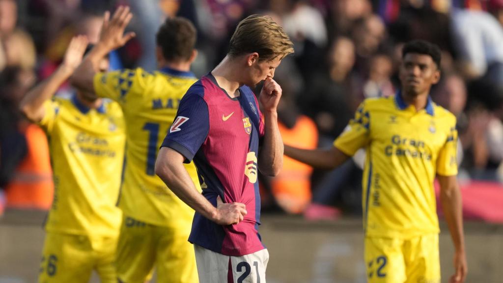 Frenkie de Jong, decepcionado tras la derrota del Barça ante Las Palmas