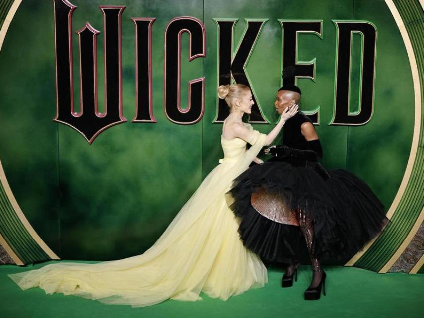 Ariana Grande y Cynthia Erivo en la premiere de 'Wicked'