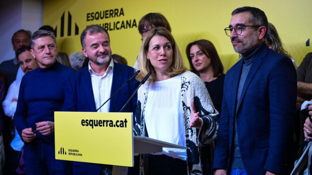 Helena Solà y Alfred Bosch en su intervención en el congreso de ERC de este sábado