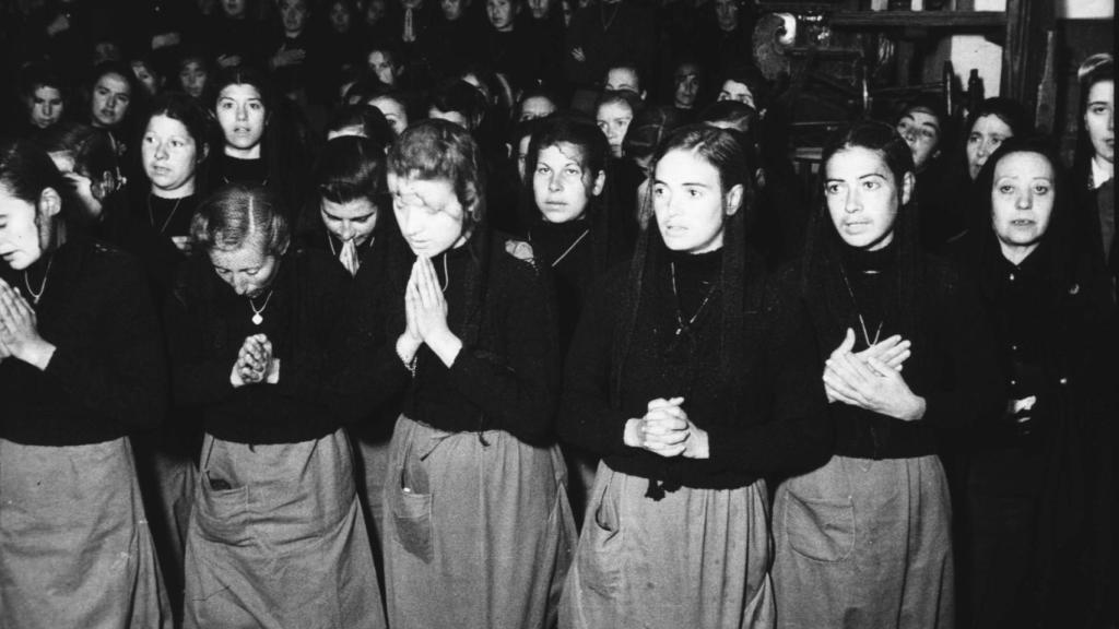 Mujeres en el Patronato de Protección de la Mujer