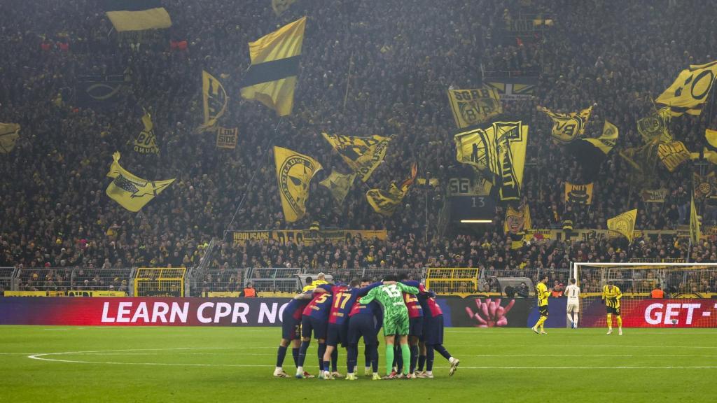 El Barça se agrupa antes de disputar el partido contra el Borussia Dortmund