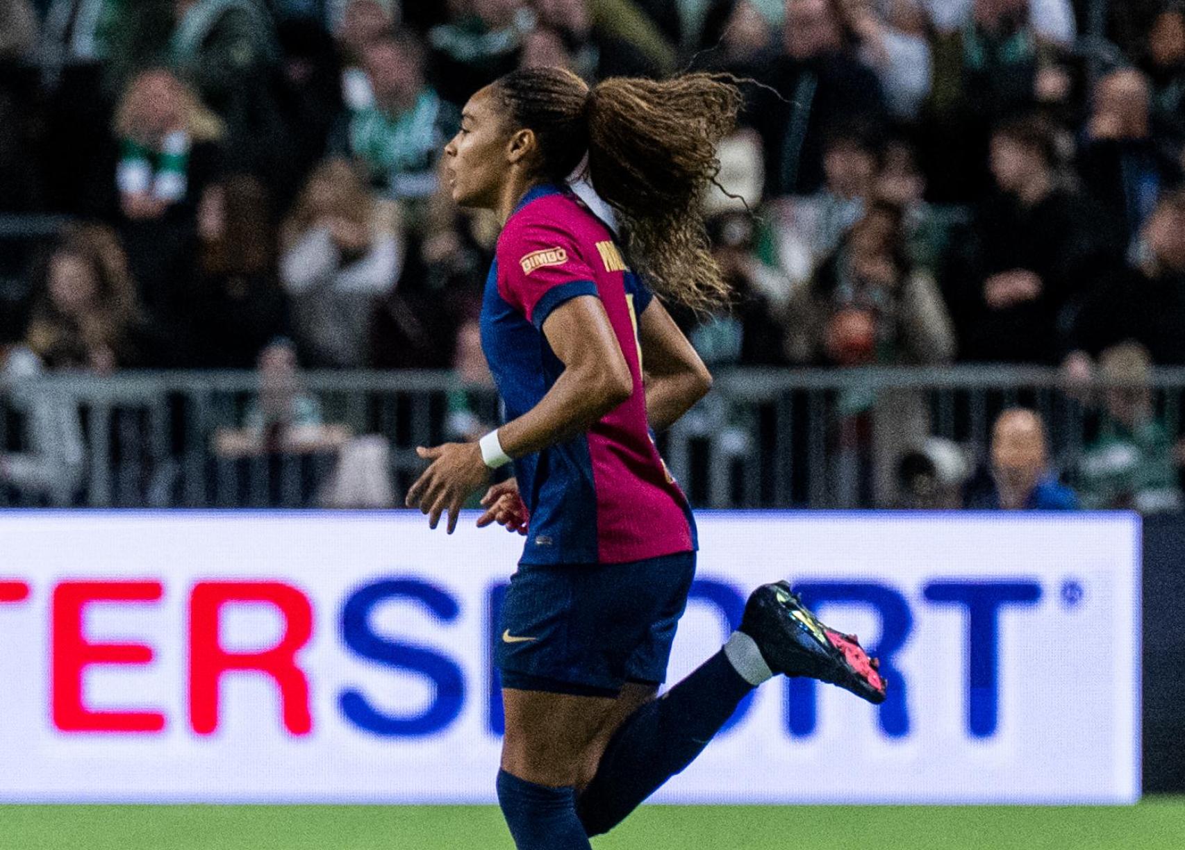 Salma Paralluelo reaparece con el Barça Femenino contra el Hammarby en Champions League