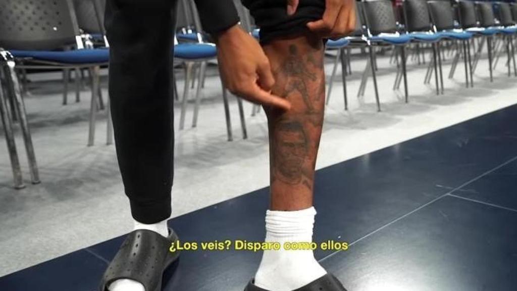 Los tatuajes madridistas de Chima Moneke, jugador de Baskonia