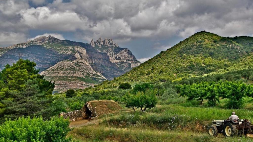 Vistas de las montañas desde Olesa de Montserrat