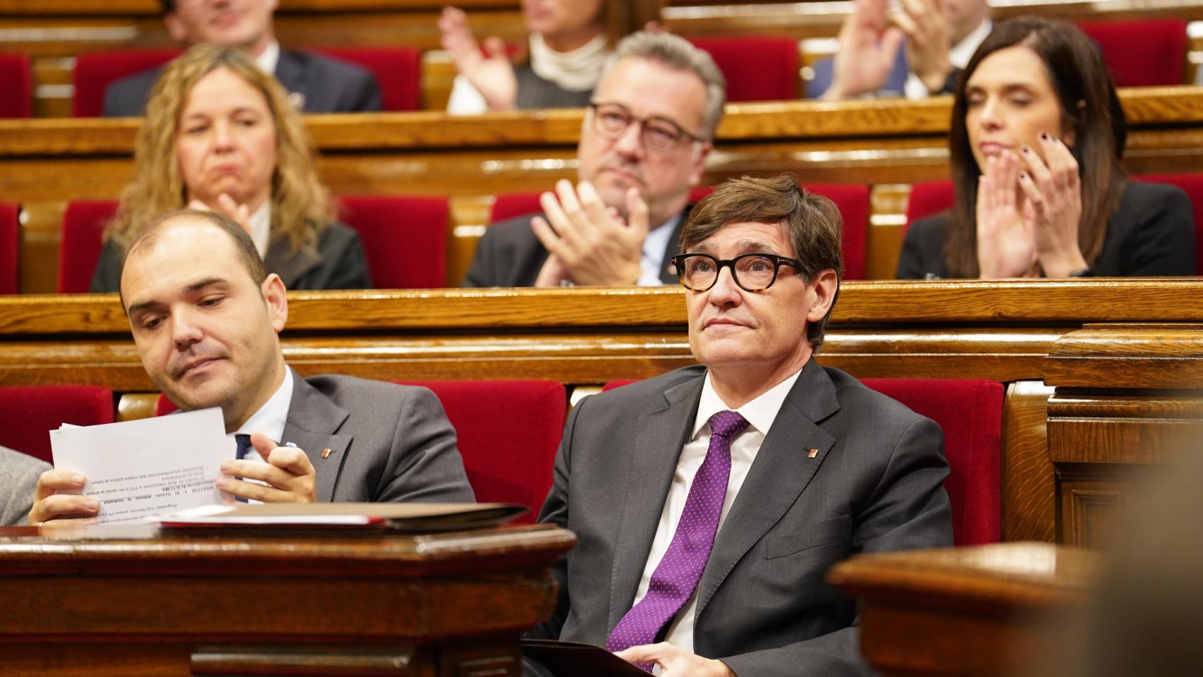 El presidente de la Generalitat, Salvador Illa, en la sesión de control de este miércoles en el Parlament