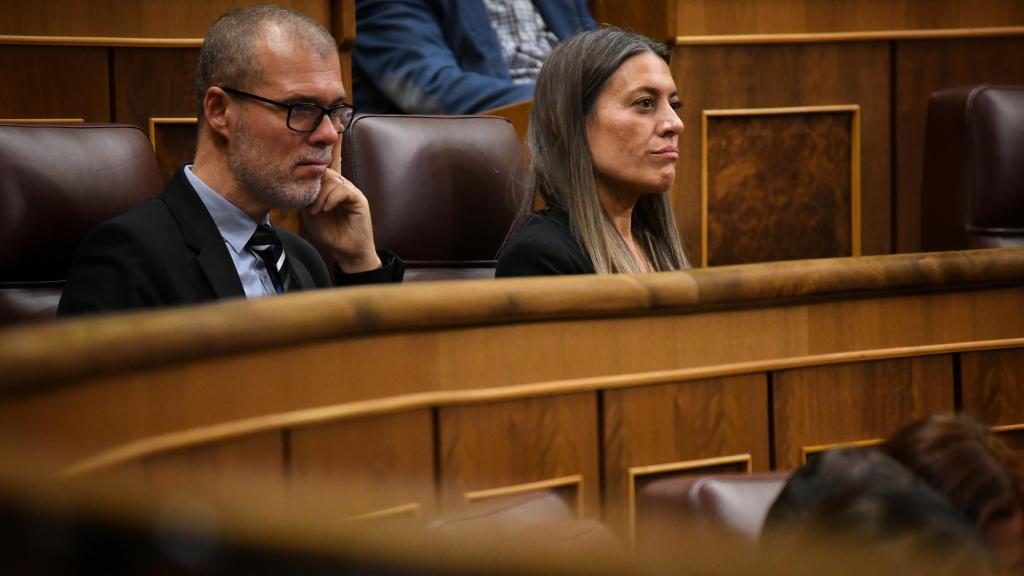 La portavoz de Junts en el Congreso, Miriam Nogueras, y el diputado Josep Maria Cruset