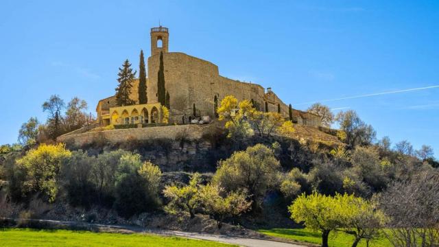 Muralla de Montfalcó Murallat