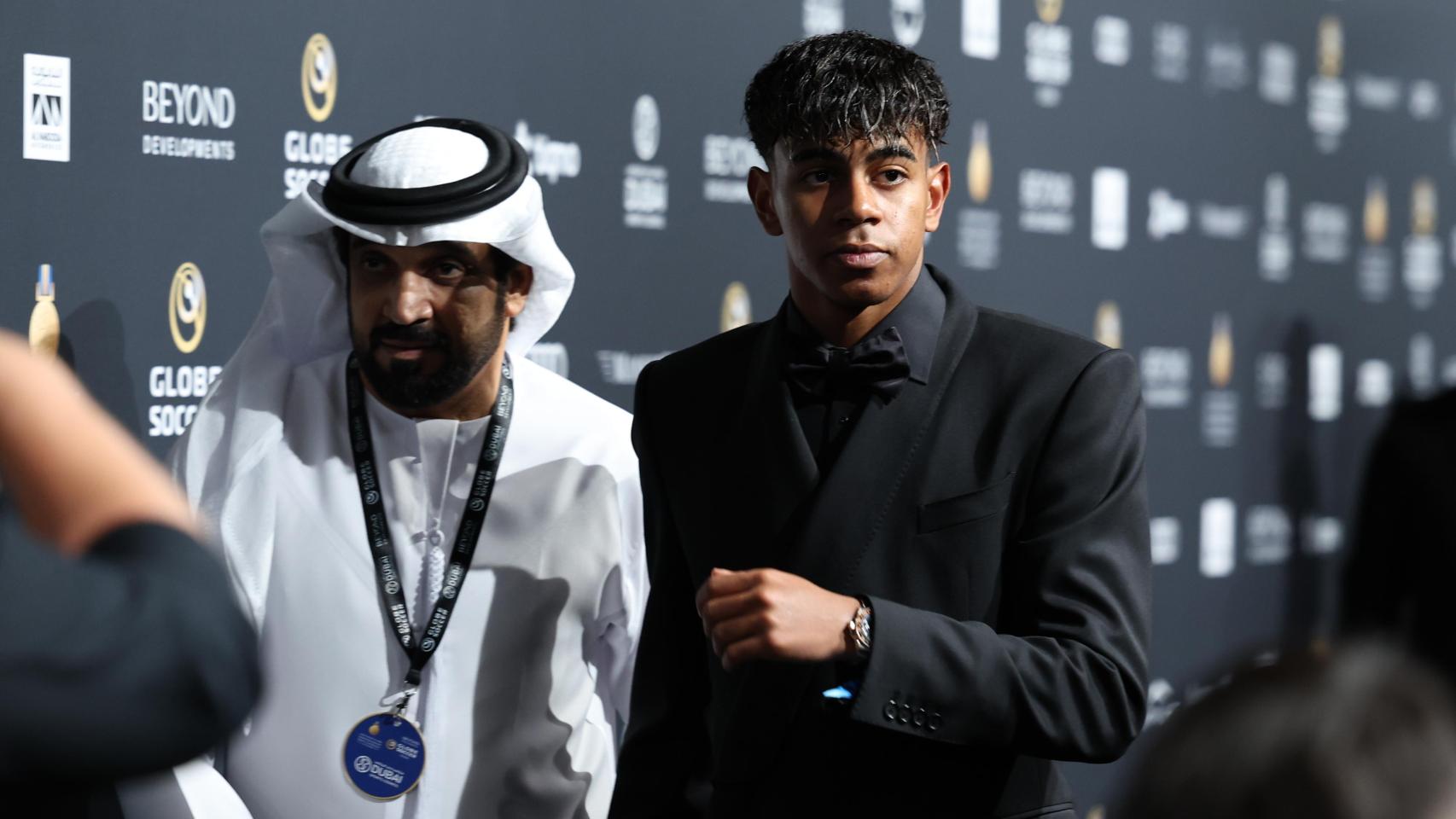 Lamine Yamal, en la alfombra roja de los Globe Soccer Awards, en Dubái