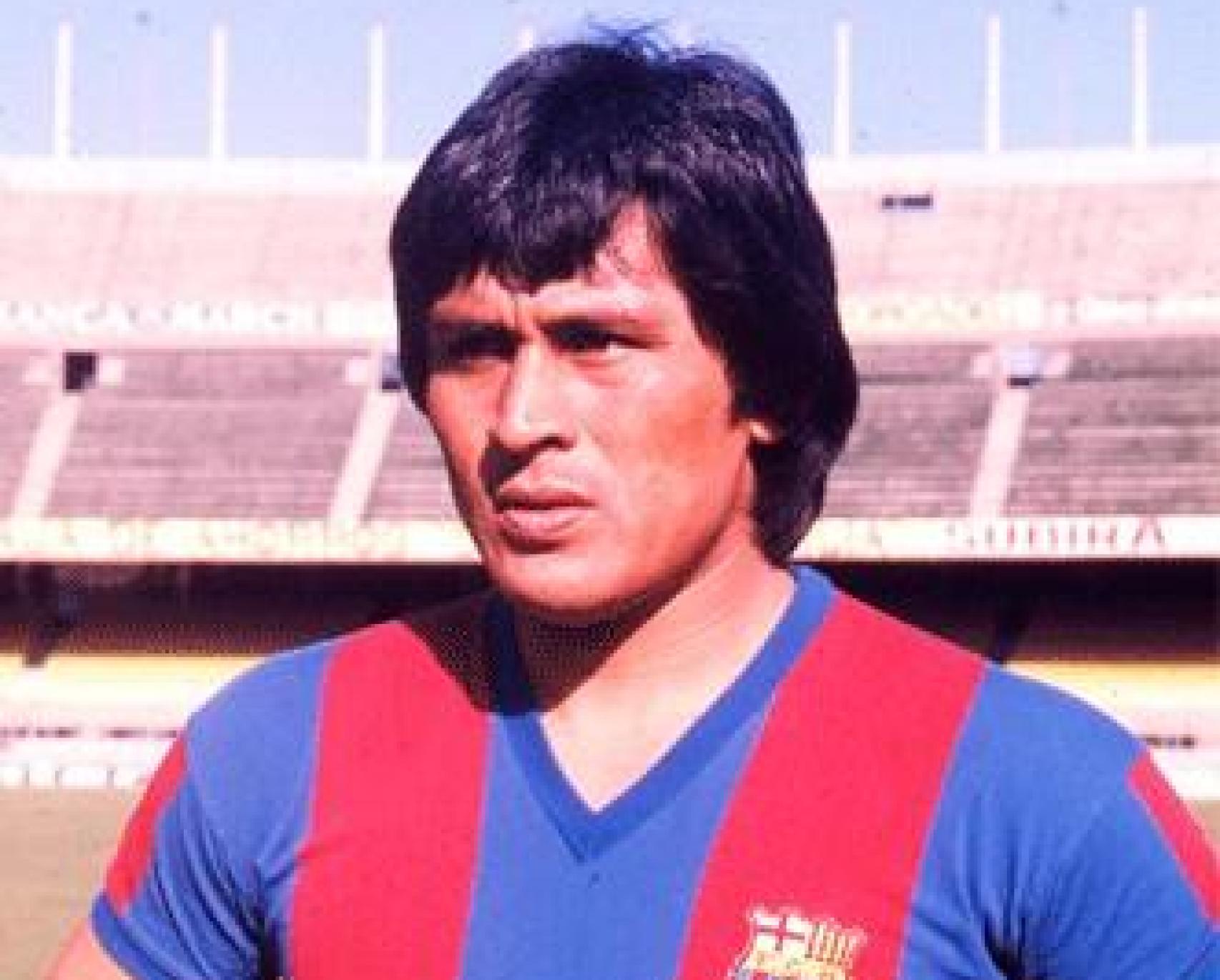 Hugo Sotil con la camiseta del Barça