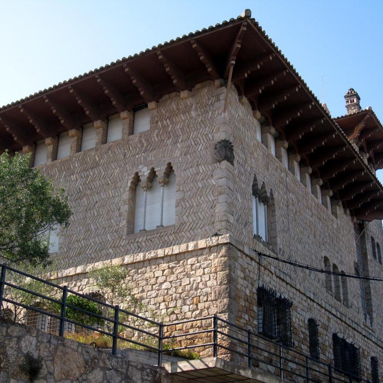 Casa Torres de Puig i Cadafalch