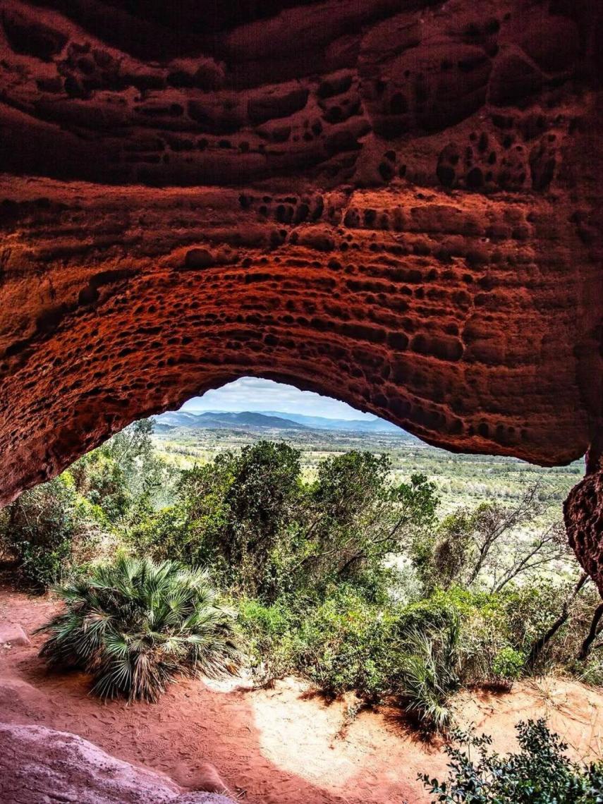 Cueva de la montaña del Areny