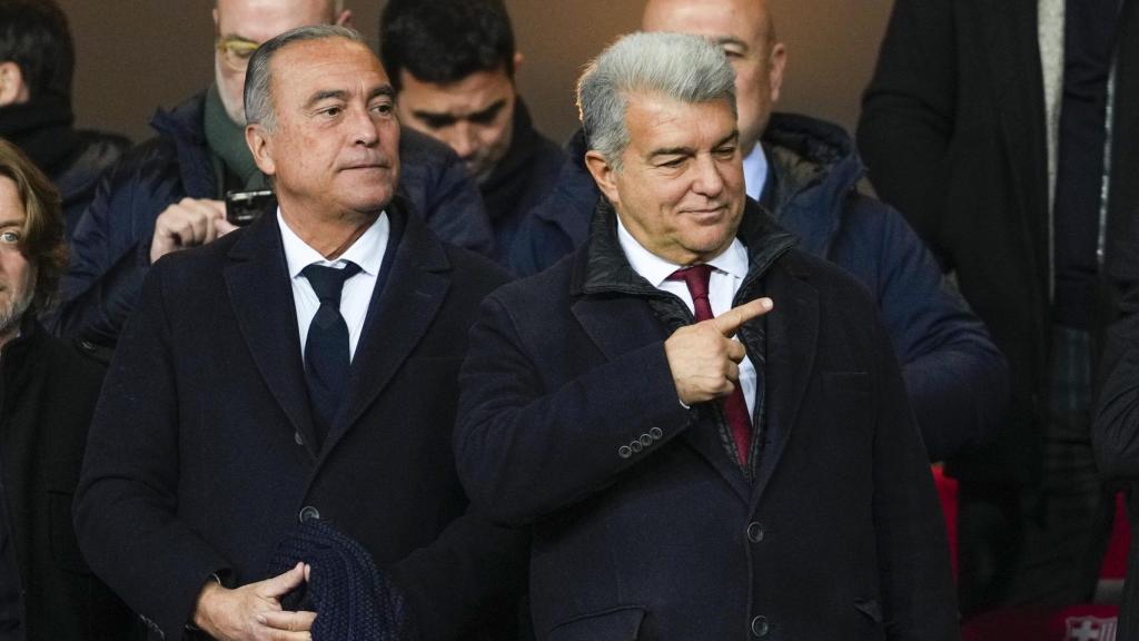 Joan Laporta, presidente del Barça, junto a Rafa Yuste durante el partido contra el Leganés