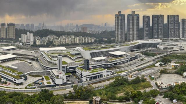 Aeropuerto Internacional de Hong Kong / CEDIDA