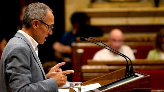 Joan Coscubiela, exsecretario general de CCOO de Cataluña y representante de ICV en el Congreso y el Parlament, en una de sus últimas intervenciones en la Cámara catalana / EFE