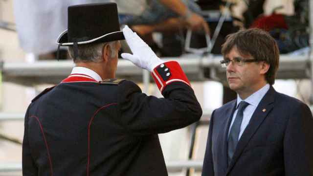 El presidente de la Generalitat, Carles Puigdemont, durante las celebraciones de la Diada de 2016 / EFE