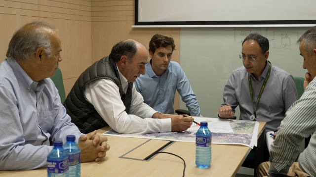 Ignacio Galán, presidente de Iberdrola,  y Mario Ruiz-Tagle, consejero delegado de Iberdrola España,  visitan Valencia tras la DANA