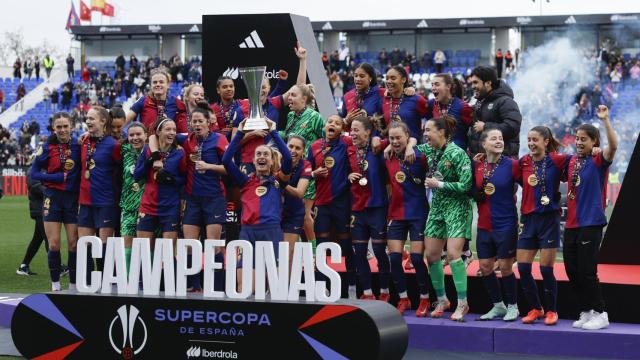 El Barça Femenino levanta la quinta Supercopa de España, la cuarta consecutiva