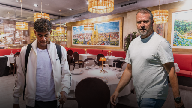 Lamine Yamal y Hansi Flick con el restaurante 'Gaudim' en un fotomontaje