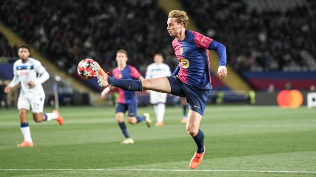 El control de balón de Frenkie de Jong en el Barça-Atalanta