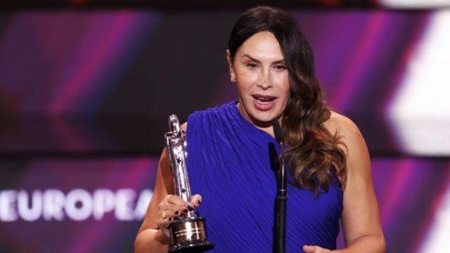 Karla Sofía Gascón en los European Film Awards en 2024