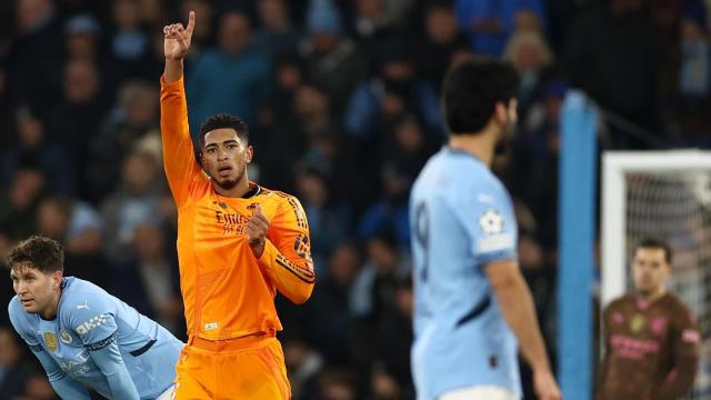 Jude Bellingham festeja la remontada del Real Madrid en casa del City