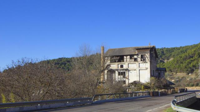 Fabrica de cemento de la Pobla de Segur