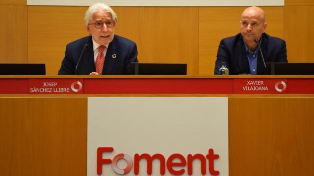 El presidente de Foment, Josep Sánchez Llibre, y el de la APCE, Xavier Vilajoana