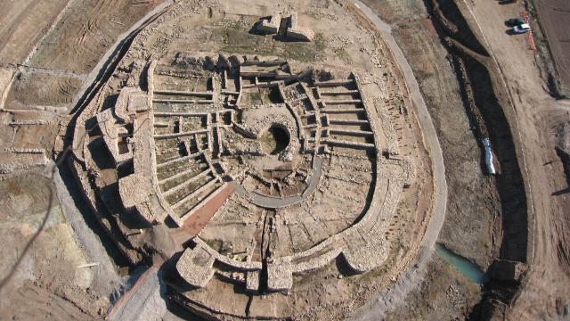 La milenaria fortaleza catalana que pasa desapercibida en Lleida, la Fortaleza de los Villares de Arbeca