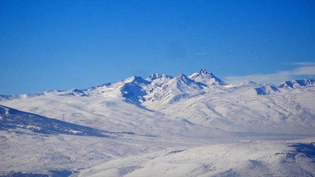 Imagen del monte Aragats, en Armenia