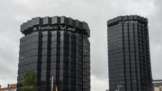 Vista de la fachada de las Torres La Caixa