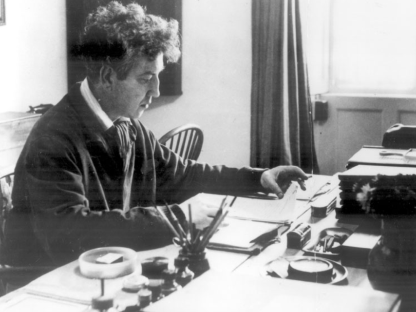 Robert Graves en su estudio
