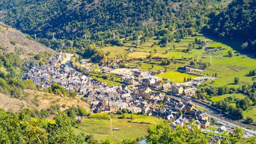 La terrible historia de este hermoso pueblo catalán arrasado por la peste, Bossòst